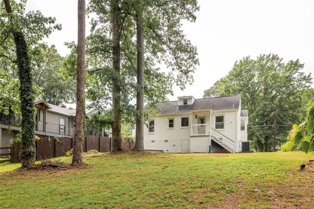 1682 Fairway Hill Drive SE, Atlanta, GA 30317