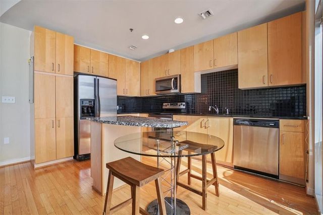 943 Peachtree NE Street 1205, Atlanta, GA 30309