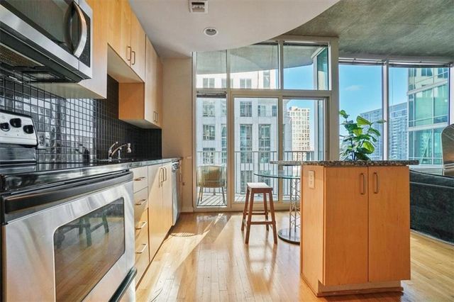 943 Peachtree NE Street 1205, Atlanta, GA 30309