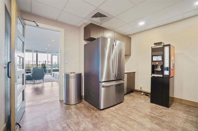 943 Peachtree NE Street 1205, Atlanta, GA 30309