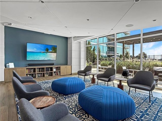 943 Peachtree NE Street 1205, Atlanta, GA 30309