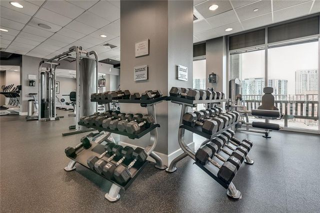 943 Peachtree NE Street 1205, Atlanta, GA 30309