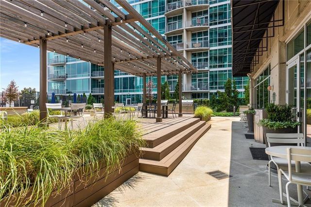 943 Peachtree NE Street 1205, Atlanta, GA 30309