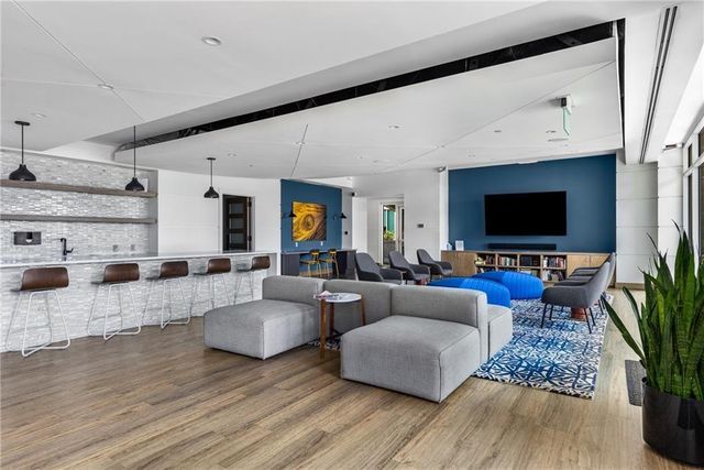 943 Peachtree NE Street 1205, Atlanta, GA 30309