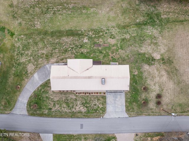 1423 Emily Drive, Sevierville, TN 37876