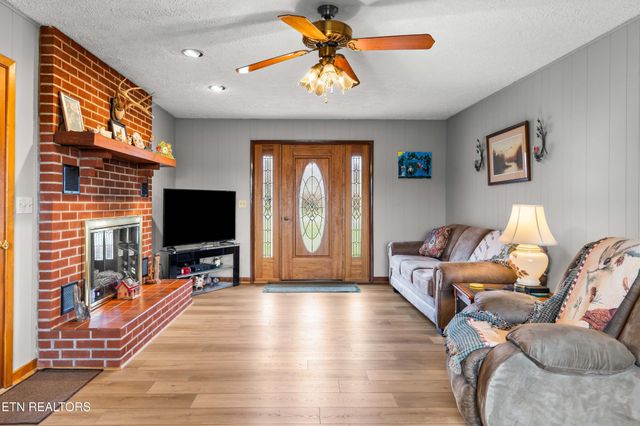 1423 Emily Drive, Sevierville, TN 37876