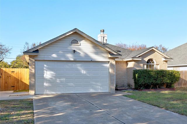 811 Lantana LN, Leander, TX 78641