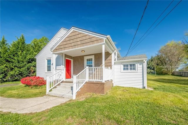125 Cabin Lane, Mount Airy, NC 27030