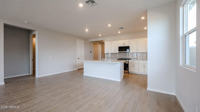27949 N Tinajas Road, Florence, AZ 85132