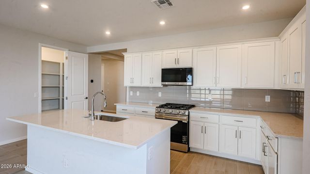 27949 N Tinajas Road, Florence, AZ 85132