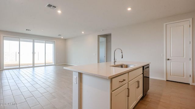 27949 N Tinajas Road, Florence, AZ 85132