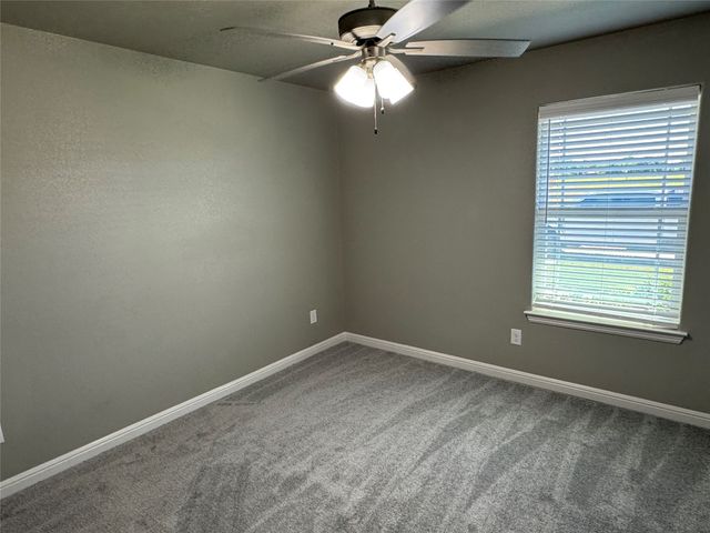 1303 Oleander Drive, Tolar, TX 76476