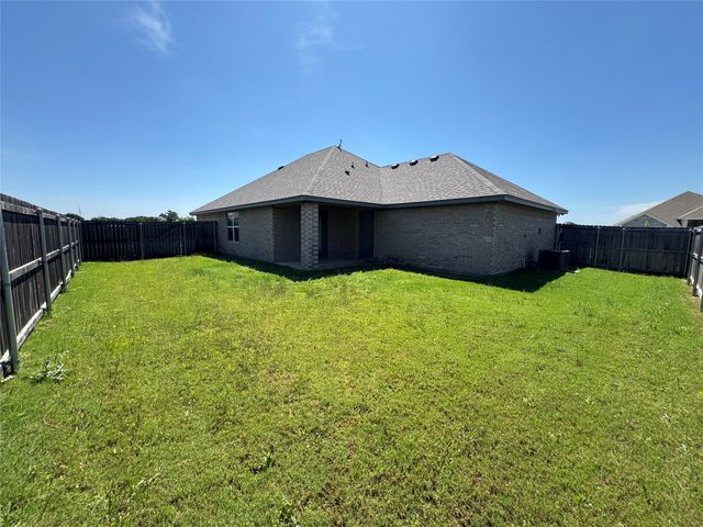 1303 Oleander Drive, Tolar, TX 76476