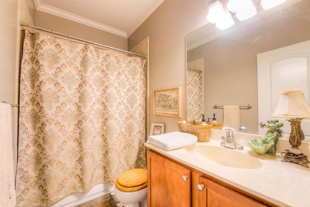 2440 PARKWAY PL, Memphis, TN 38112