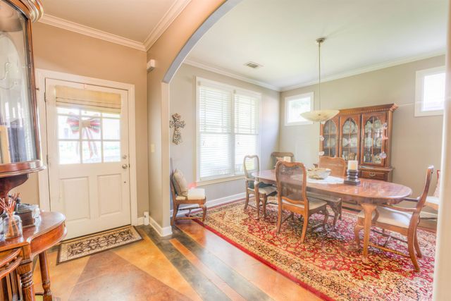 2440 PARKWAY PL, Memphis, TN 38112