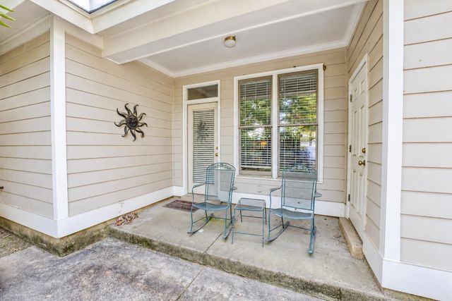 2440 PARKWAY PL, Memphis, TN 38112