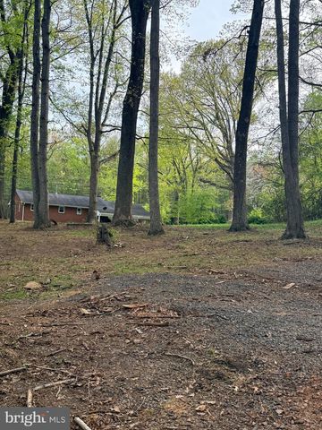 6910 TOKEN VALLEY RD, Manassas, VA 20112