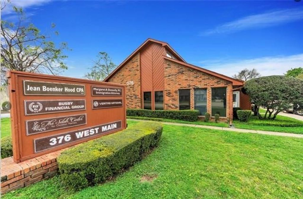 376 W Main Street E, Lewisville, TX 75057 — photo 2