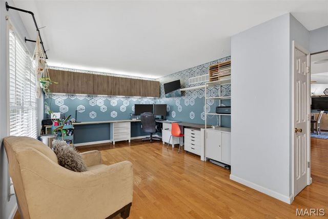 28 Greenfield Drive, St Peters, MO 63376