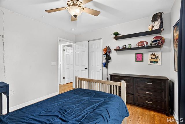 28 Greenfield Drive, St Peters, MO 63376