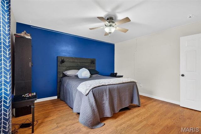 28 Greenfield Drive, St Peters, MO 63376