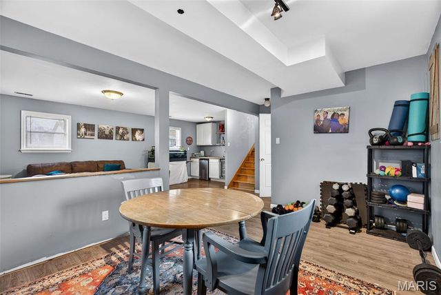 28 Greenfield Drive, St Peters, MO 63376