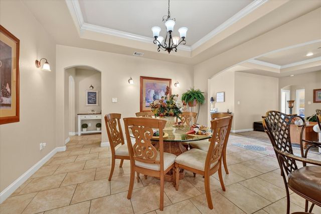 732 Forest Creek, Desoto, TX 75115