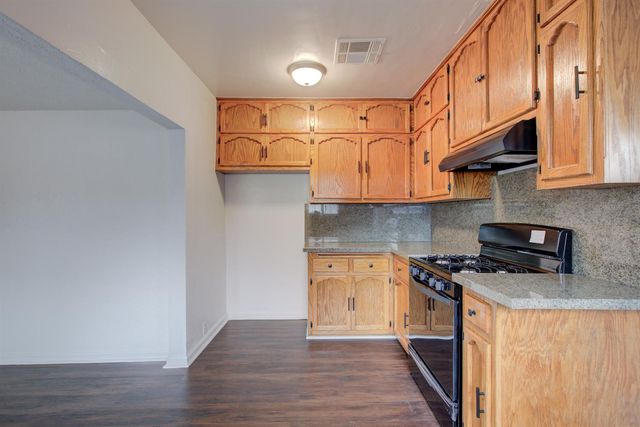 1241 6th, Atwater, CA 95301