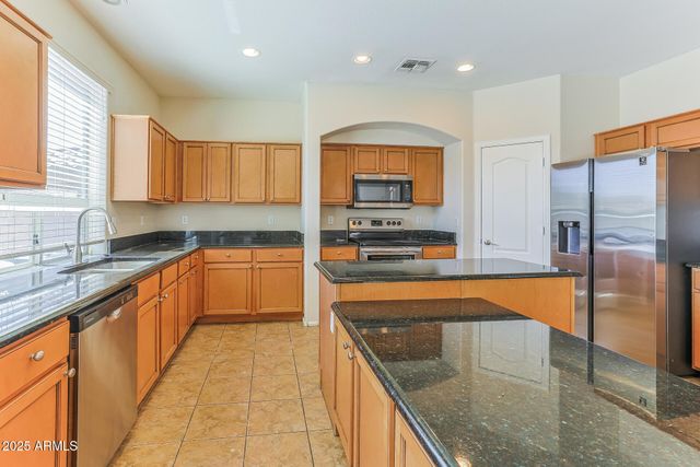 1361 E RACINE Drive, Casa Grande, AZ 85122