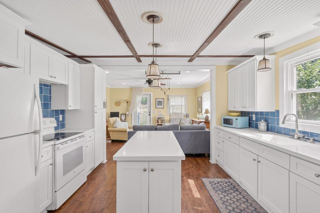 5207 Park Ave, Nashville, TN 37209