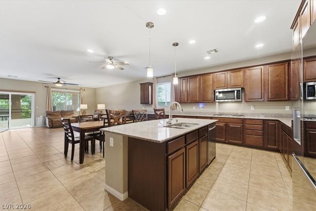 7140 Stanley Frederick Street, Las Vegas, NV 89166