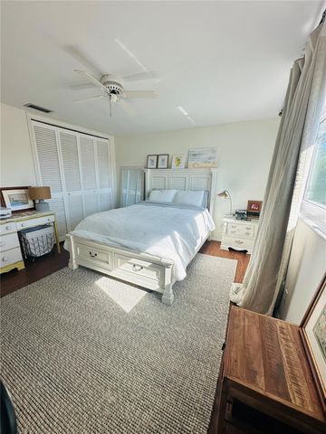 1221 DREW STREET D9, Clearwater, FL 33755