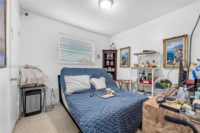 3235 SW 93rd Ct, Miami, FL 33165