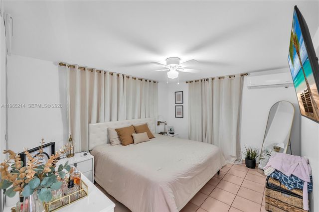 3235 SW 93rd Ct, Miami, FL 33165