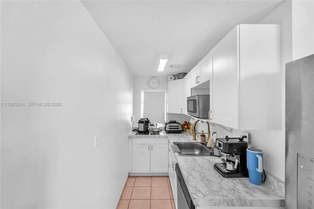 3235 SW 93rd Ct, Miami, FL 33165