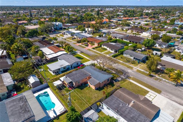 3235 SW 93rd Ct, Miami, FL 33165