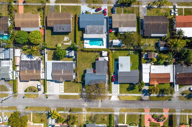 3235 SW 93rd Ct, Miami, FL 33165