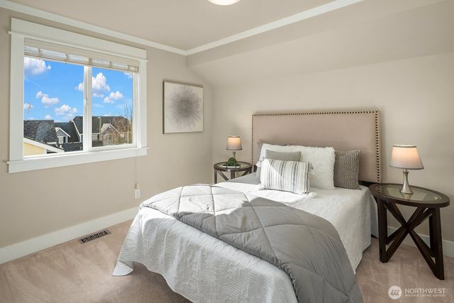 3409 Broadmoor Drive NE, Tacoma, WA 98422