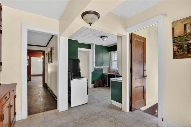 72 Fremont Street, Battle Creek, MI 49017