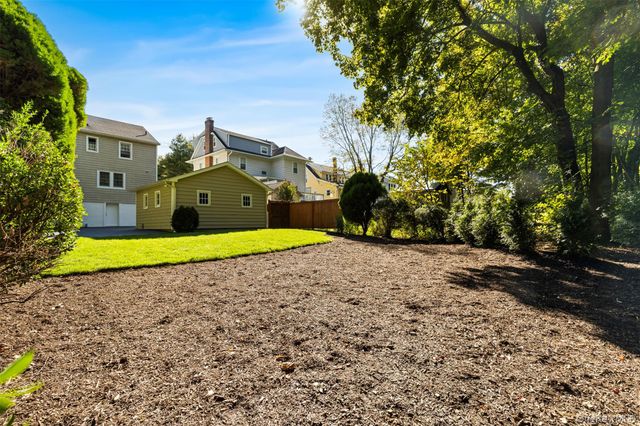 7 Gedney Terrace, White Plains, NY 10605