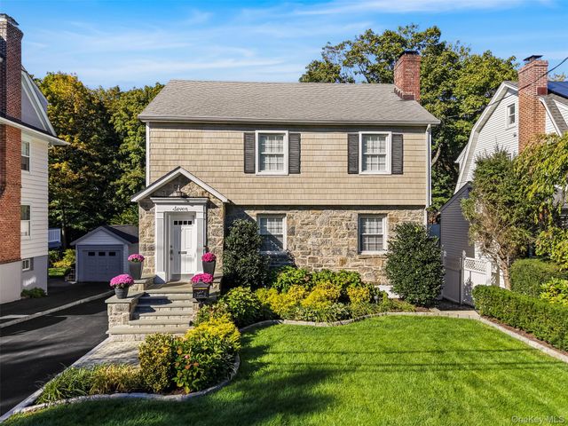 7 Gedney Terrace, White Plains, NY 10605