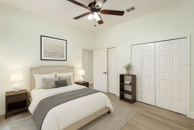 1032 LEGENDS PASS DRIVE, Valrico, FL 33594