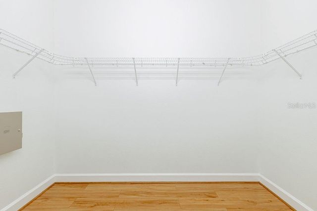 1032 LEGENDS PASS DRIVE, Valrico, FL 33594