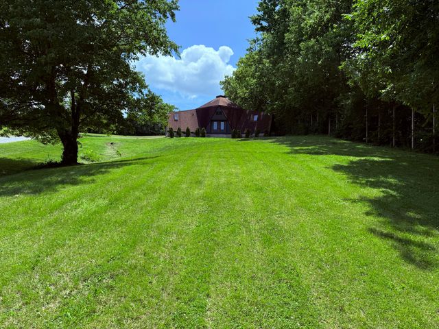 1989 Greentree Drive, Richmond, KY 40475