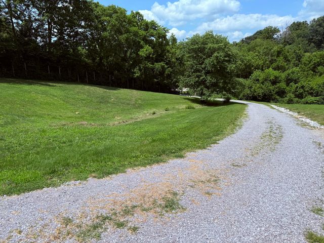 1989 Greentree Drive, Richmond, KY 40475