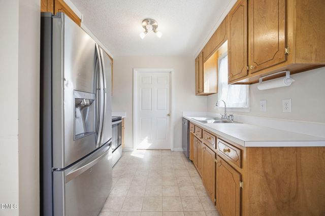 15 Loop Road, Archer Lodge, NC 27527