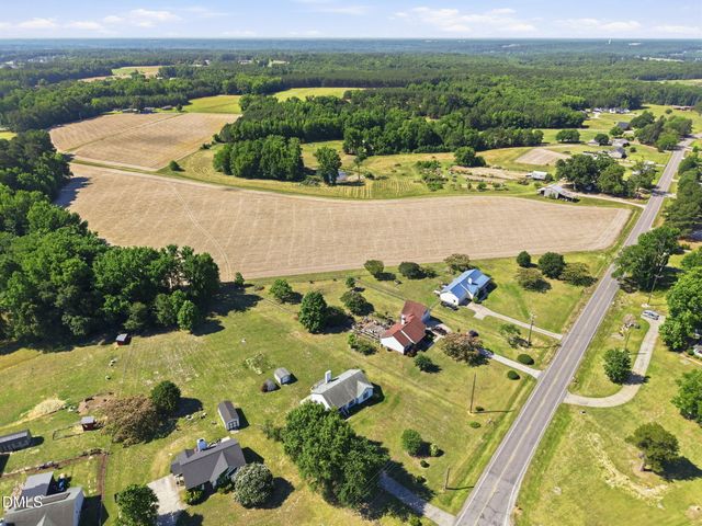 15 Loop Road, Archer Lodge, NC 27527