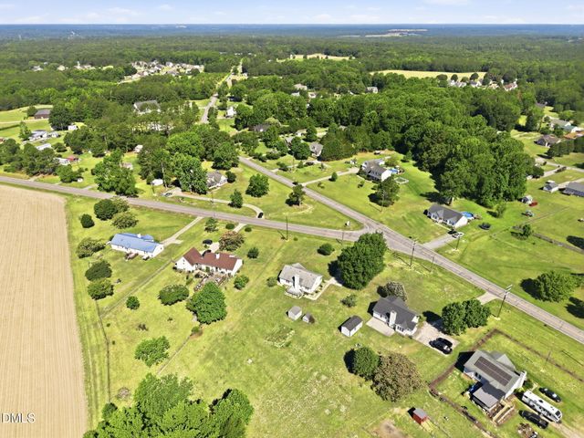 15 Loop Road, Archer Lodge, NC 27527