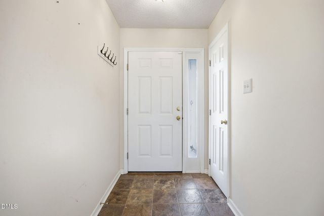 15 Loop Road, Archer Lodge, NC 27527