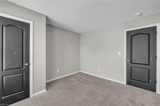 402 Undershot CT, Chesapeake, VA 23323